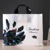 Saco para roupas atacado saco de presente plástico manual sacola de compras loja de roupas saco para roupas sacola tote PE impressa impressão