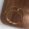 Pulsera de Mano de Lujo Ligero con Circonita Micropavimentada Chapada en Oro Real para Mujer, Geométrico de Cubo de Azúcar, Ajustable con Cordón, Venta al por Mayor