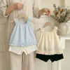 Conjunto de Verano para Niñas 2026 Nuevo Estilo Coreano Dulce Camisola con Lazo y Shorts de Mezclilla Rasgados Conjunto de Dos Piezas