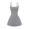 Vestido Curto de Alcinha Multicor Estilo Francês com Bojo, Novo Vestido de Verão Curto Evasê para Mulheres, Vestido Elegante de Alta Qualidade com Marcação na Cintura