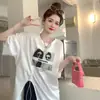 Design Sense de Primavera e Verão 2023 Estampado Dividido Manga Curta Top Feminino Solto Gola Redonda Pulôver Camiseta Meia Manga