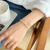 Novo Pulseira Simples de Prata Quebrada com Contas Triângulo Dourado Queijo Feminina Luxo Leve Exquisito Venda por Atacado ao Vivo