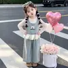 Conjunto de Pantalones Anchos Sueltos Elegantes de Niña para Primavera y Otoño, Conjunto Casual de Tres Piezas Moda Coreana Nuevo 2026 para Bebé Niña