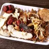 Pacote de Sopa de Cogumelos Sete Cores de Yunnan, Incluindo Cogumelos Comestíveis, Cogumelos Morchella, Flores de Cordyceps, Cogumelos Matsutake e Mais, 7 Tipos em um Pacote de 100g, Variedades Diversas