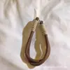 Funda Simple para Teléfono Móvil Estilo Ins Correa Corta para la Mano Correa de Muñeca de Color Claro Versátil Cadena para Colgar Llaves y Cámara D