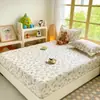 Sábana bajera impermeable tipo A, protector de colchón, colcha a prueba de polvo, cubre cama, protector de colchón Simmons, resistente a manchas y orina, sábana bajera transpirable, juego de 3 piezas
