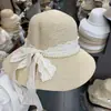Chapéu de Pescador Estilo Novo com Laço Doce, Fita, Corrente de Pérolas, Chapéu de Palha de Aba Larga, Chapéu de Sol para Proteção Solar em Férias na Praia