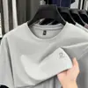 Camiseta Masculina Manga Curta Sem Costura Estampada em Aço 2026 Verão Novo Estilo Gola Redonda Estampada Confortável Respirável Sensação de Frescor Manga Curta Camiseta Masculina