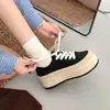 Zapatos Casuales de Suela Gruesa para Chicas Bajitas que Aumentan la Altura para Mujer 2026 Primavera Otoño Nueva Moda Versátiles Cómodos con Cordones Zapatos de Tabla para Estudiantes