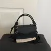 Bolso Versátil para Mujer 2026 Nuevo Estilo Bolso de Diseño de Nicho Textura de Moda Bolso Cruzado Melade Retro Bolso Cuadrado Pequeño Simple