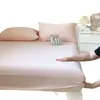 Juego de tres piezas de sábana bajera ajustada de piel de hielo natural de enfriamiento pequeño de grado A, calidad de supermercado, para maternidad e infantil, colcha de seda de hielo de 1.5 m, lavable a máquina