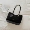 Bolso grande de moda y sencillo, nuevo modelo 2026, bolso de hombro para el día a día, estilo relajado, alto valor estético, bolso de mano tote moderno