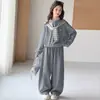Conjunto Deportivo de Otoño para Niñas 2026 Nuevo Estilo Coreano Holgado de Moda Chal Conjunto de Dos Piezas para Niños Mayores