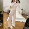Pijama e roupas de estar femininas, conjunto de três peças com top tipo camisola de tricô canelado com estampa de coração e calça comprida, novo estilo europeu e americano para outono e inverno
