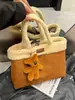 Bolsa de Pelúcia Lã de Cordeiro Outono e Inverno Bolsa de Mão Camurça Retrô Bolsa de Mão Feminina Grande Capacidade Bolsa Cesta de Legumes Bolsa Feminina