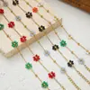 Pulsera de Acero Inoxidable Chapado en Oro de 18k con Cuentas de Flores Pequeñas Multicolor Dulce Fresca Atmósfera de Nicho Para Apilar Accesorio de Mano Diario para Mujer