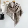 Cachecol Feminino de Falso Cashmere Estilo Retro Old Money Inverno Versão Coreana Gola Alta Grossa Xale Feminino Roupa Exterior Quente Atacado