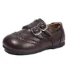 Zapatos de cuero de moda para niños 2026 estilo coreano para niñas, otoño e invierno, cálidos con forro de felpa, zapatos tipo Birkenstock para bebé