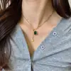 L94 Venta al por mayor de fábrica Collar de acero inoxidable color esmeralda y dorado para mujer, Cadena para clavícula con diseño de otoño, Estilo extensible ajustable