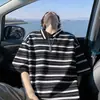 Camiseta Listrada com Gola Polo Irregular de Manga Curta para Homens, Tamanho Grande, Design de Marca Tendência, Top Casual de Meia-Manga
