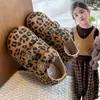 Sapatos de Camurça Outono para Meninas 2026 Novo Cor Sólida Estampa de Leopardo Solado Macio Antiderrapante Sapatos Casuais para Estudantes, Crianças Jovens, Médias e Mais Velhas