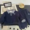 Conjunto de Sudadera Otoño e Invierno 2026 Nuevo Estilo Unisex Engrosado Polar Dos Piezas Casual Versátil Estilo Coreano Ropa Deportiva para Niños