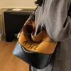 Bolsa Tote Retro de Grande Capacidade para Mulheres 2025 Inverno Nova Moda Bolsa de Ombro de Alto Valor Bolsa Transversal de Grande Capacidade Tendência