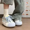 Tênis de Treino Alemão Retrô para Mulheres 2026 Verão Novo Popular Casual Versátil Sola Macia Sapatos Brancos Tênis Planos para Estudantes