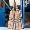 Bolsa de compras casual de moda para niñas transfronteriza, bolso de mano de nailon, bolsa de almacenamiento para mercado de alimentos de supermercado, puede ser al por mayor