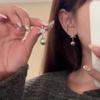 Pendientes navideños con diseño de nicho de copo de nieve de diamantes llenos de perlas y agujas de plata, pendientes de moda de gran sentido, pendientes de otoño e invierno al por mayor para mujer