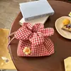 Bolsa feminina fofa transversal pequena bolsa de flor bolsa de telefone fresca bolsa xadrez simples para caminhada bolsa de ombro único bolsa de pano de armazenamento para deslocamento