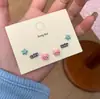 Pendientes de Dibujos Animados Coloridos Lindos Versátiles Traje Exquisitos Pequeños Corazón de Niña Pendientes de Sentido de Diseño Único de Nicho