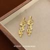 Aretes de Flores Metálicas Románticas Francesas 2024 Nuevos Otoño e Invierno Elegantes de Alto Sentido Personalidad Nicho Moda Aretes
