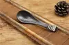 Configuração de Mesa Japonesa Peça Quatro Tigela de Arroz para Restaurante de Sushi Xícara de Chá Prato Lateral Preto Cozinha Japonesa Coreana Descanso de Hashi de Cerâmica Bule