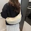 Bolsa feminina casual macia de grande capacidade 2026 nova bolsa transversal versátil bolsa de ombro descontraída bolsa de bolinho para o dia a dia