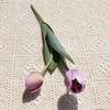 Buquê de Tulipas Simuladas com 2 Cabeças, Decoração Moderna de Luxo Leve para Casa, Decoração de Casamento de Hotel, Adereços de Fotografia, Flores Artificiais