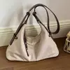 Bolso de axila para mujer 2026 nuevo de moda otoño gama alta vintage versátil bolso de hombro para el trabajo y los desplazamientos bolso cruzado