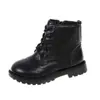 Sapatos Infantis Versáteis Botas Curtas Estilo Novo Primavera e Outono Botas Estilo Martin para Meninas Moda para Meninos Botas com Solado Macio para Crianças Mais Velhas