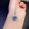 Colgante de topacio disponible para envío, completamente impecable con excelente color de fuego, tamaño de la piedra principal 8*8 mm, finamente elaborado con engaste de plata 925