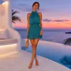 Vestido de verano de estilo europeo y americano con cuello halter y espalda descubierta para mujer, vestido corto plisado de alta gama, sexy vestido de playa para vacaciones