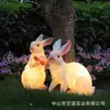 Escultura Luminosa de Resina de Fibra de Vidrio Combinación de 3 Conejos Lámpara de Paisaje Forma de Conejo Lámpara Pequeña para Jardín Privado