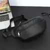 2026 Nova Bolsa de Peito Estilo Coreano Moda Esportiva Elegante Bolsa de Cintura com Zíper Alça Larga Múltiplos Compartimentos Bolsa Transversal ins Atacado
