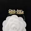Pendientes de alta calidad para todo tipo de atuendos, pendientes de moda para hombres y mujeres, letras de pedrería, todo a juego, pasador de plata s925, accesorios de aleación