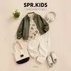 Conjunto de dos piezas para niño con chaqueta de cuero de cuello alto y una nueva camisa con estampado animal para primavera/otoño, diseñado para uso casual y relajado para niños