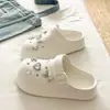 Sandalias de Madera con Mariposa de Pedrería para Viajes Perezosos, Uso al Aire Libre en Verano, Sandalias Cerradas Birkenstock Ligeras y Cómodas de EVA