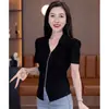 Camiseta de Manga Corta para Mujer, Estilo Corto, Reductora de Edad, Elegante, Patchwork con Cuello en V, Hombro Normal, Top Versátil de Nicho, Verano 2026