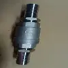 Válvula de retención de boca de pagoda Insertar Manguera de goma Válvula unidireccional Doble cabeza Boca de cobre con resorte Funda de válvula de flujo inverso Manguera de goma de alambre de acero Válvula de tubería de agua
