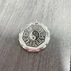 <Daojue> Novo Pingente Estilo Chinês Yin Yang Tai Chi Bagua Array Colar Retro Tendência Nacional Pingente da Sorte para Casal Corrente de Moletom