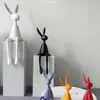 Adornos Minimalistas Modernos en Blanco y Negro de Conejo Lindo con Orejas Largas Modelo para Habitación Sala de Estar Junto a Mueble de TV Aparador de Vino Estantería Decoración