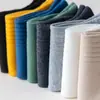 Calcetines para Hombre y Mujer Primavera y Otoño Calcetines de Doble Aguja Negros y Blancos Verano Absorbentes de Sudor Transpirables Populares en Internet Explosivos Calcetines de Tobillo para Pareja